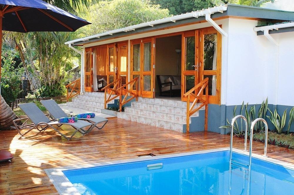 Southpointchalets Takamaka Екстериор снимка