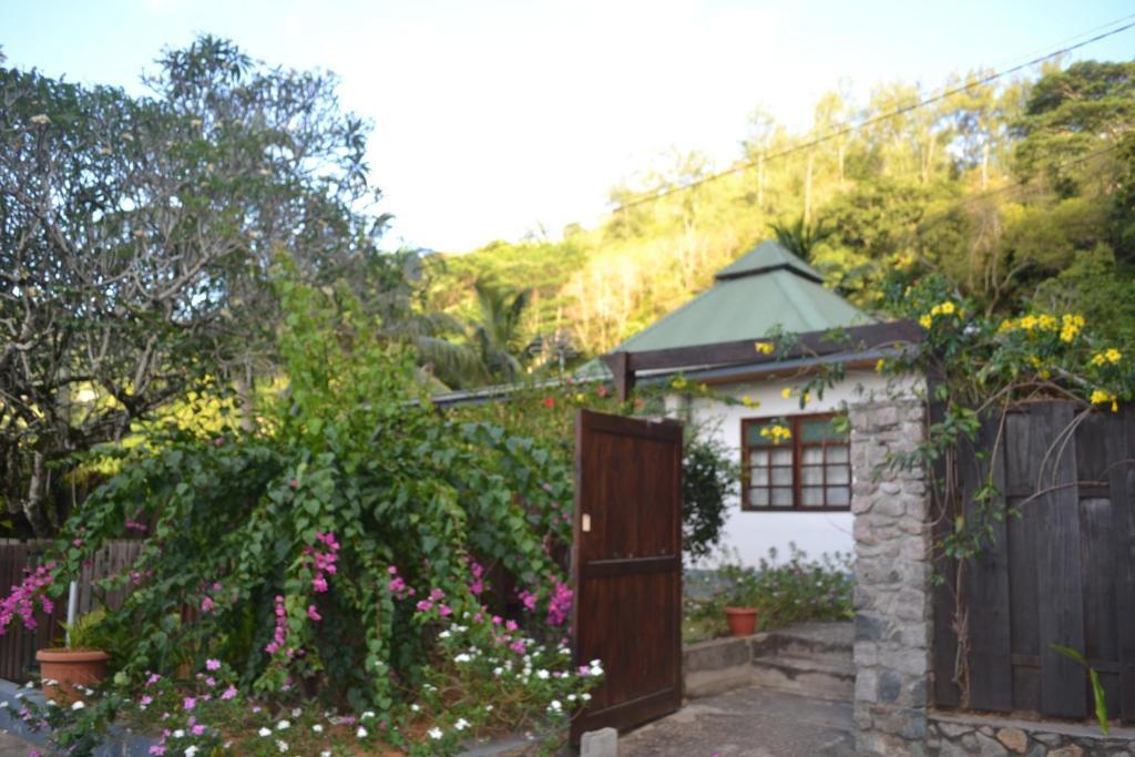 Southpointchalets Takamaka Екстериор снимка